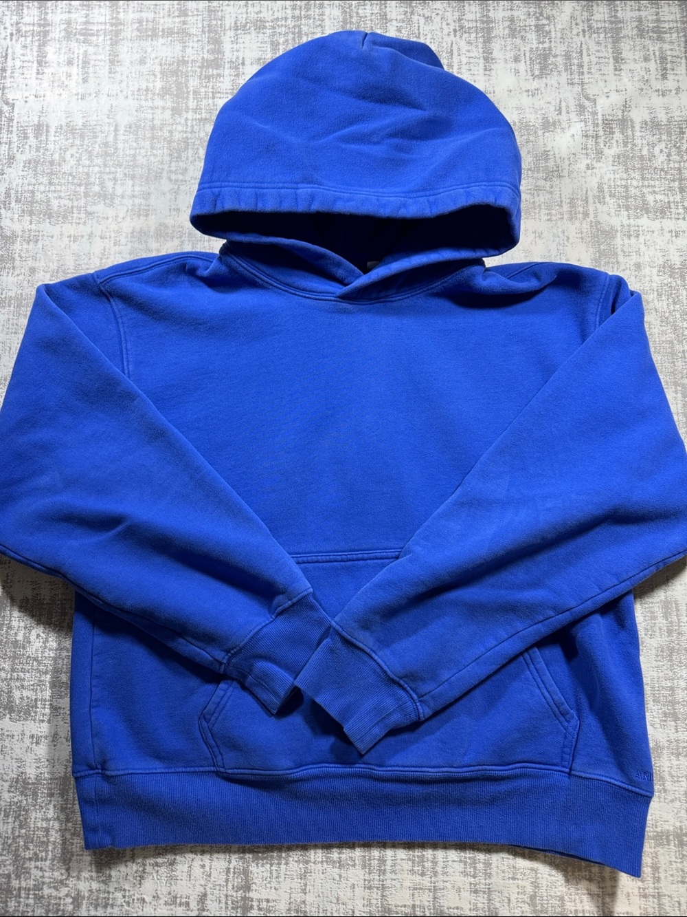 Aritzia Women’s Royal Blue Pullover Hoodie Cozy Fleece size L 22.5X21 PTP